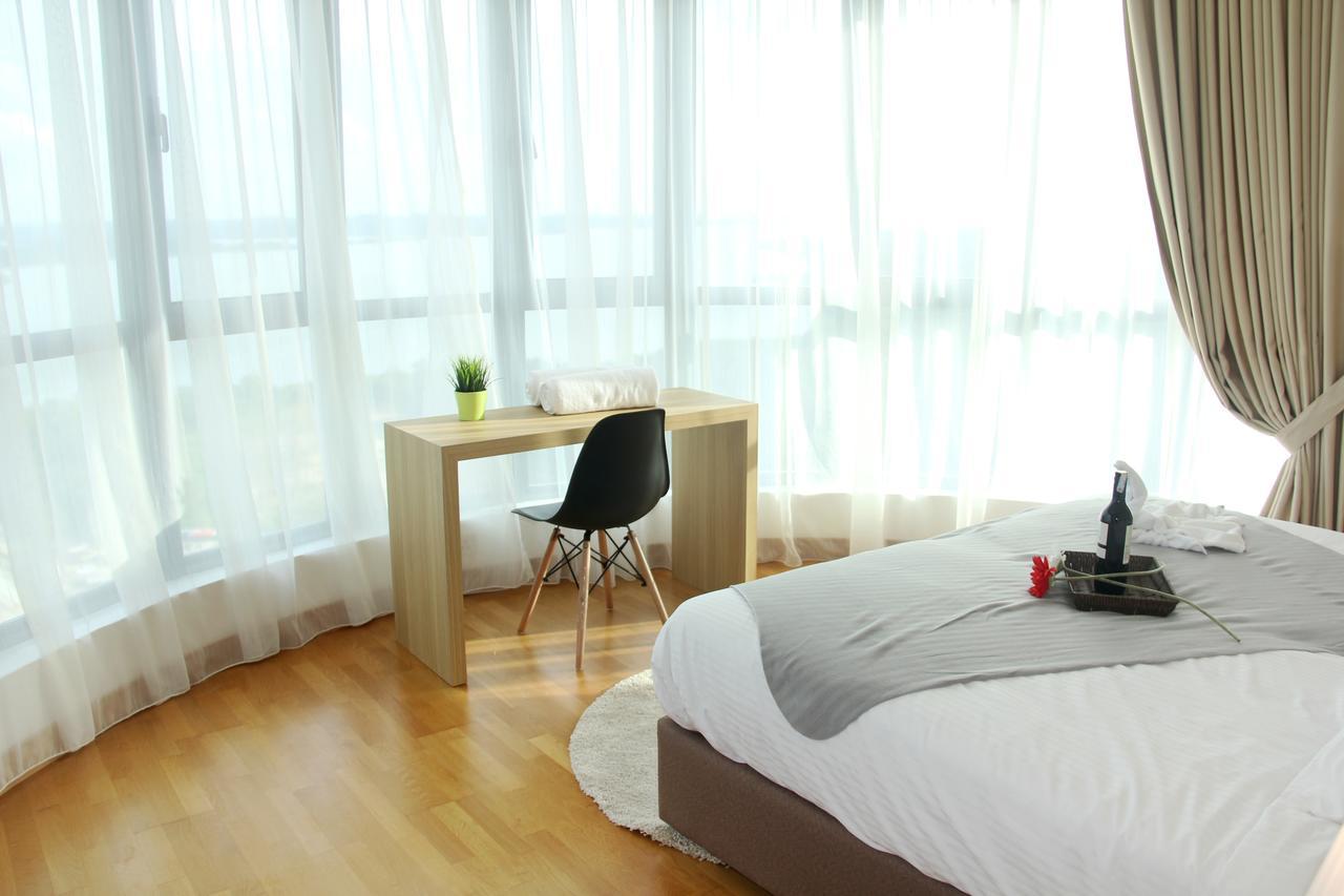 Teega Suites By Subhome Нусаяя Екстер'єр фото